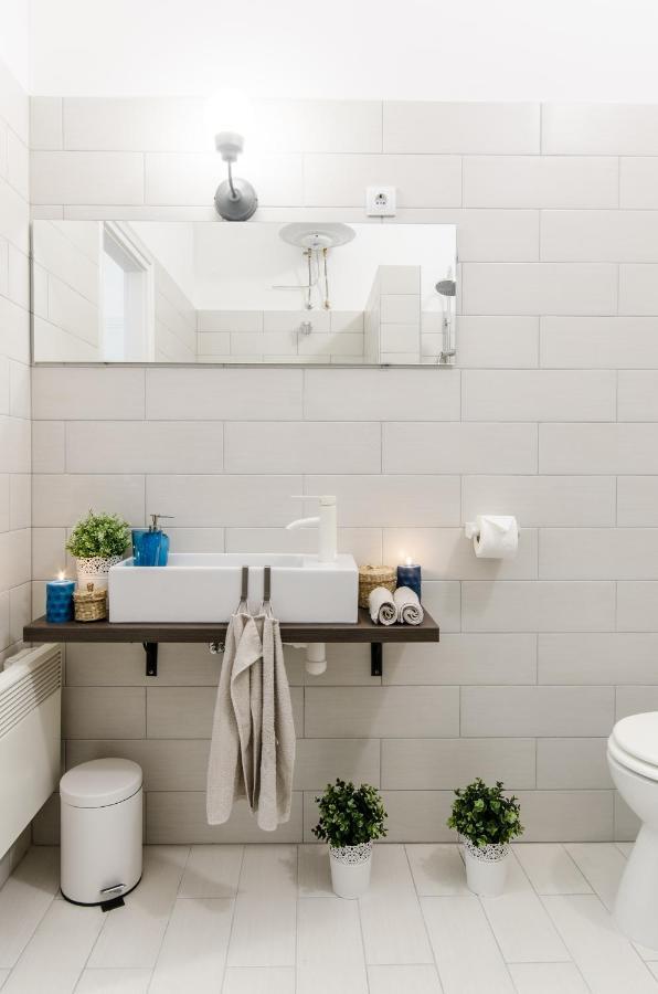 N28 Deluxe Apartment Будапеща Екстериор снимка