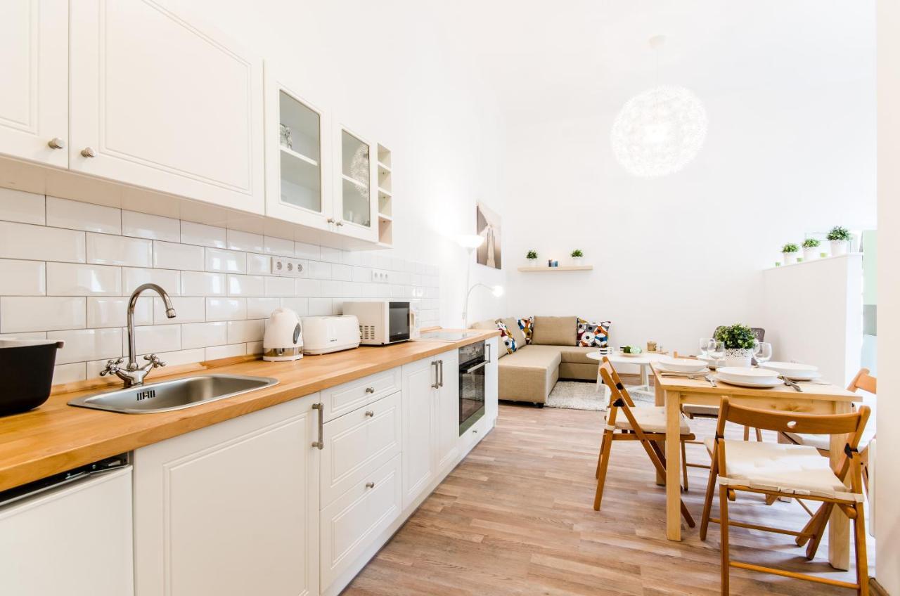 N28 Deluxe Apartment Будапеща Екстериор снимка
